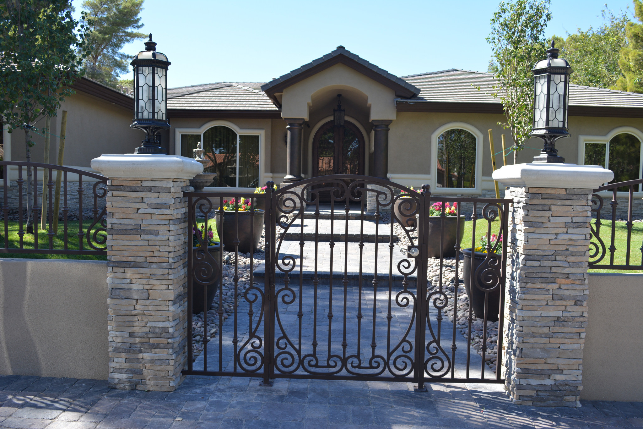 ornamental_iron_entry_gate